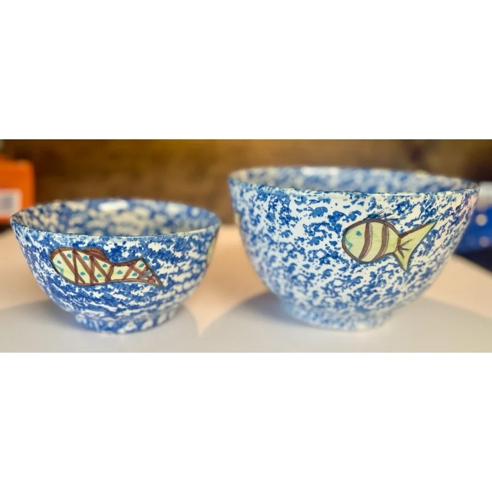 Tienshen Sponge Blue‎ Folk Craft Bowls Rooster & Apple inside bottom